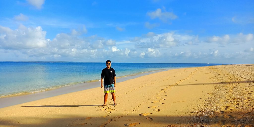 Jomalig Island Travel Guide